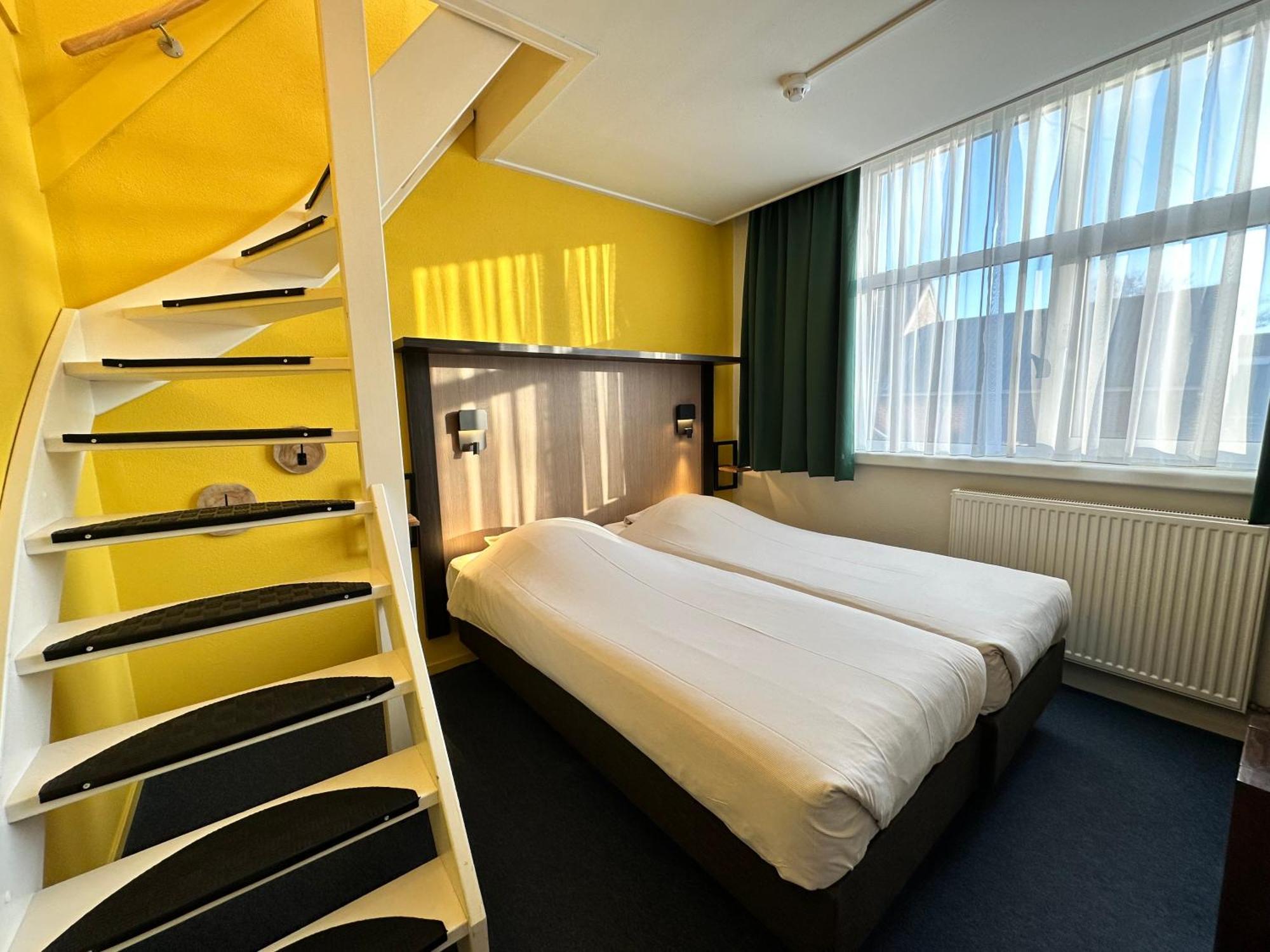 Hotel Nap West-Terschelling Exterior photo
